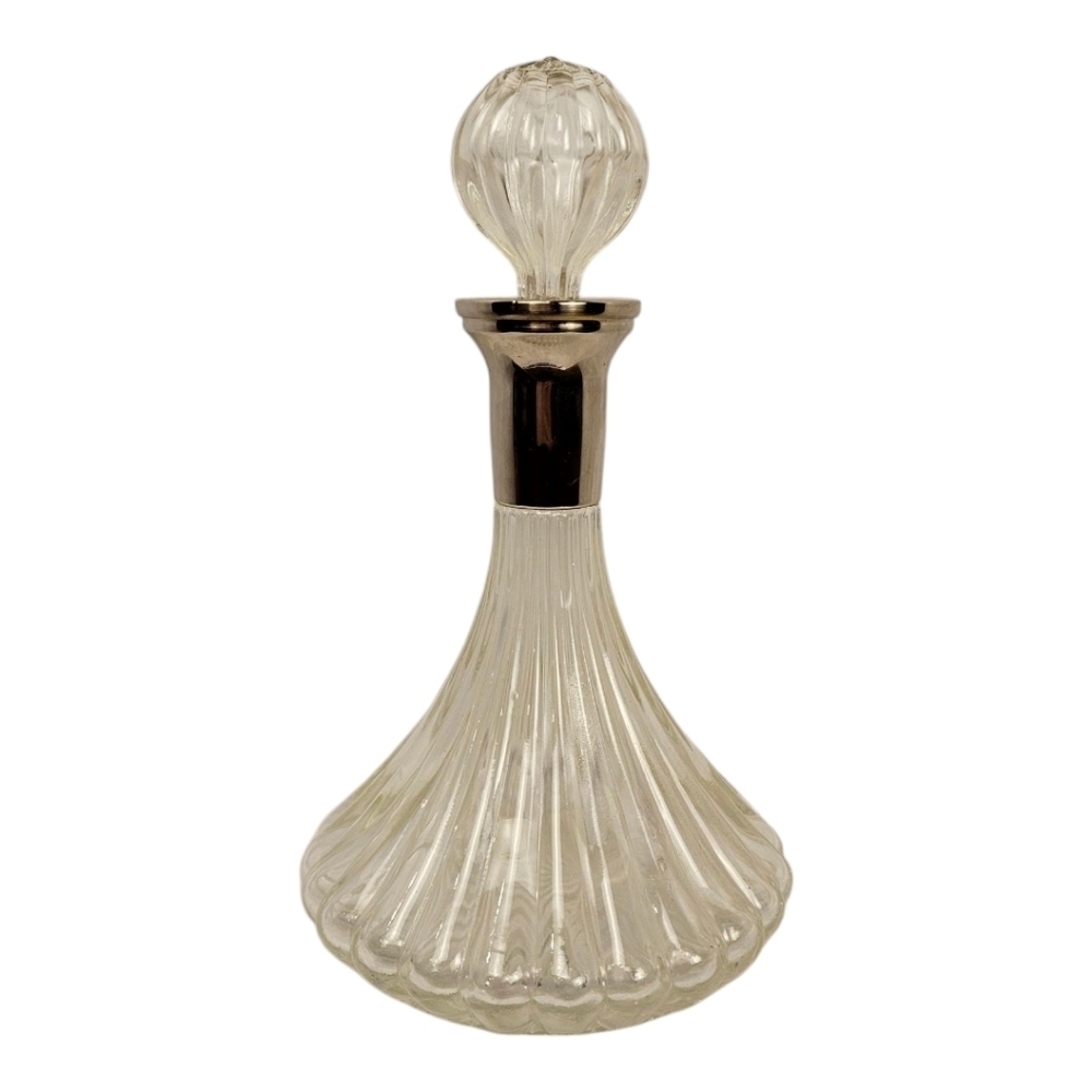 Vintage Glass Decanter Godinger Fine Crystal Silver Plated Neck Wine Liq…​​​